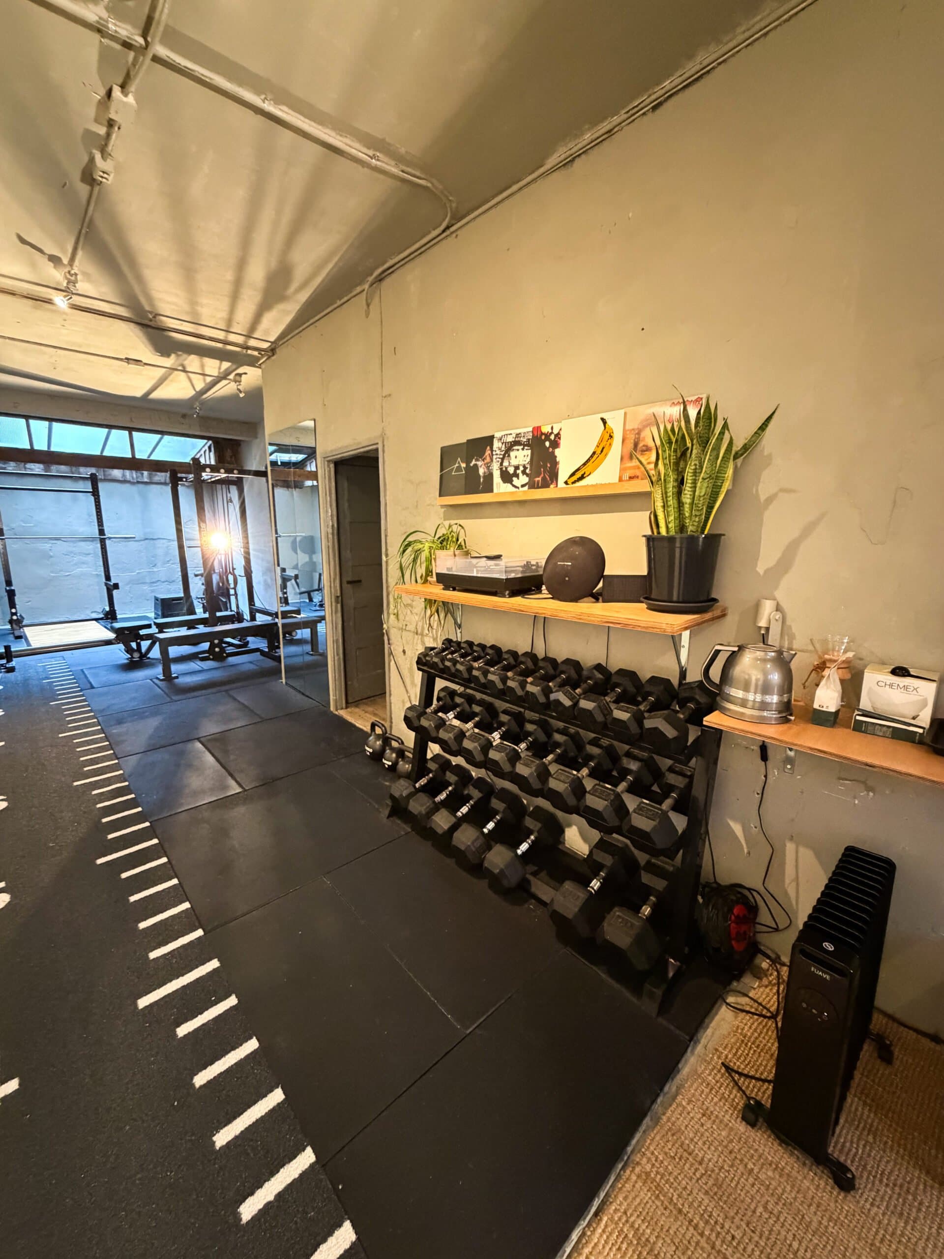 SculptClub facade on the Egelantiersgracht