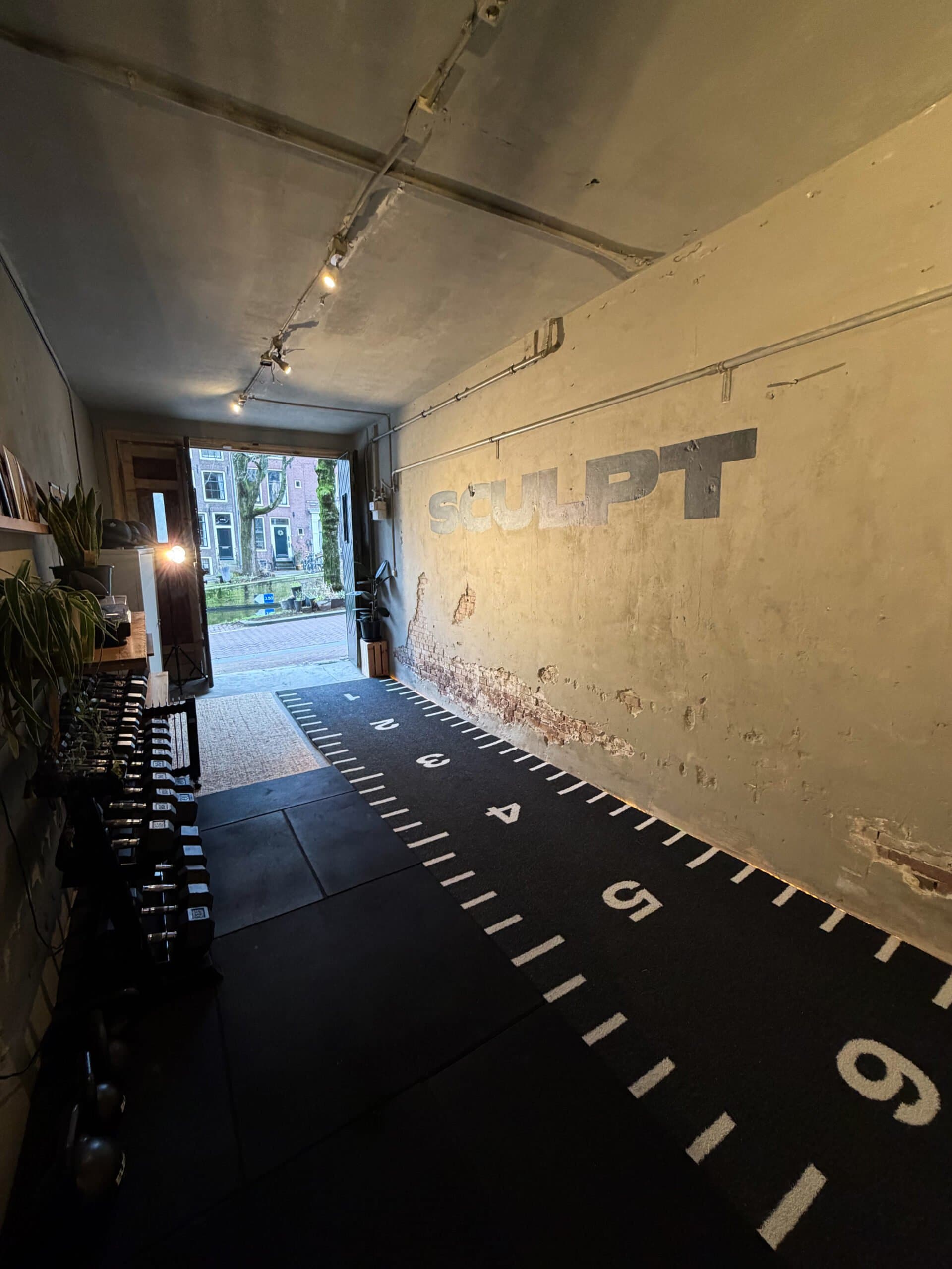 SculptClub studio interior