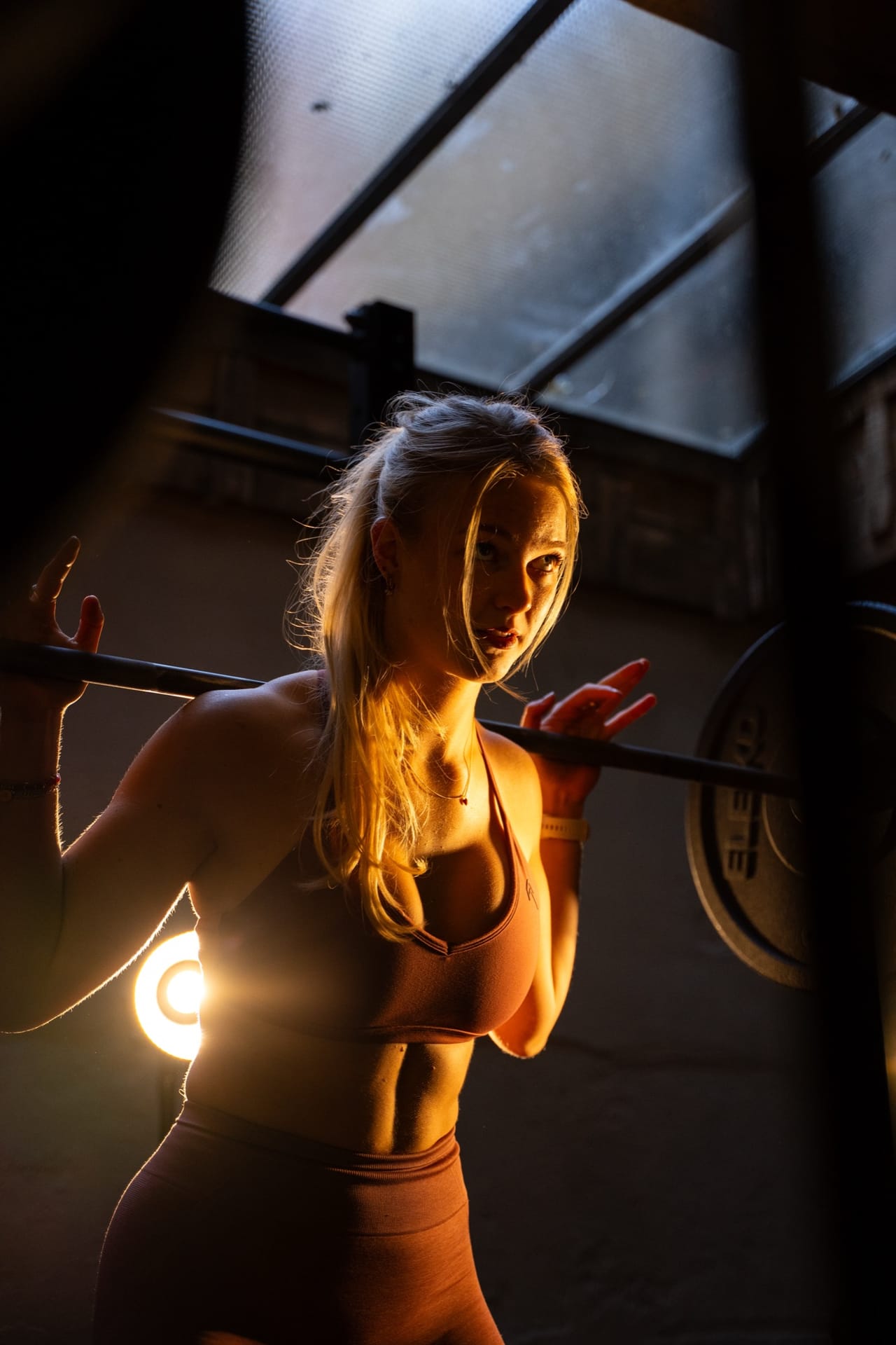 Dramatische barbell close-up bij SculptClub